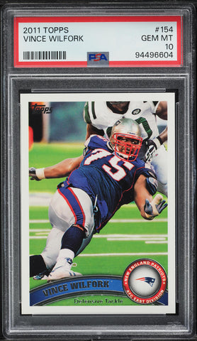 2011 Topps FB Card #154 Vince Wilfork New England Patriots HOF PSA 10 GEM MINT (MGD2)
