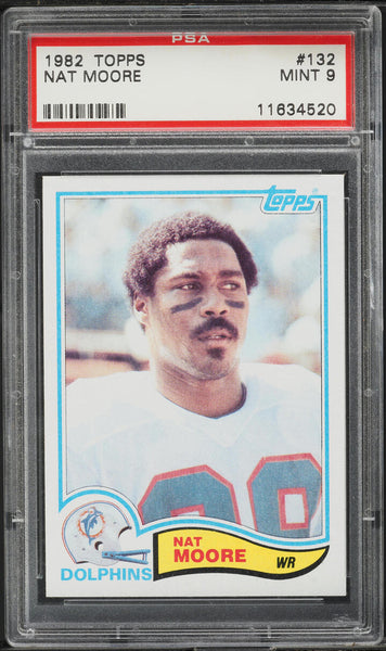 1982 Topps FB Card #132 Nat Moore Miami Dolphins PSA 9 MINT (MGD2)