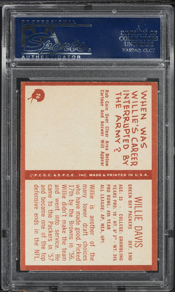 1967 Philadelphia FB Card # 76 Willie Davis Green Bay Packers HOF PSA 8 NM-MT (MGD2)