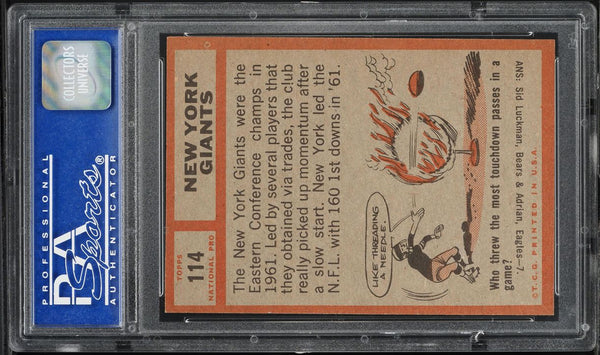 1962 Topps FB Card #114 New York Giants TEAM CARD PSA 8 NM-MT (MGD2)
