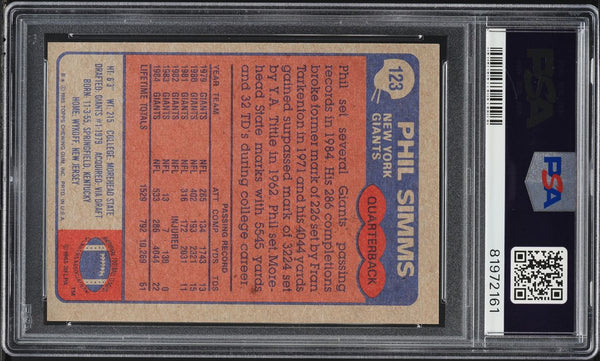 1985 Topps FB Card #123 Phil Simms New York Giants HOF PSA 7 NRMT (MGD2)
