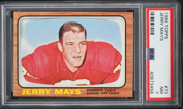 1966 Topps FB Card # 73 Jerry Mays Kansas City Chiefs HOF PSA 7 NRMT (MGD2)