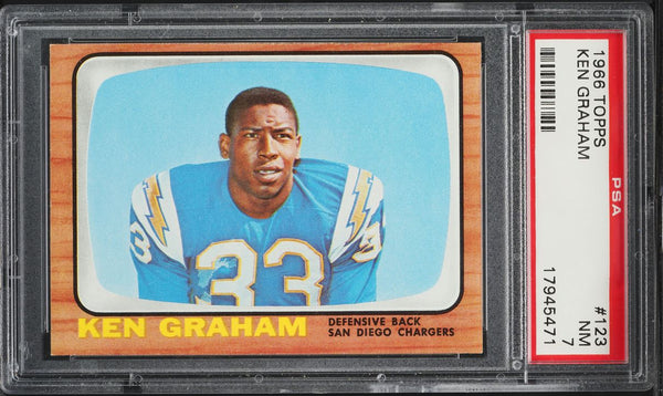 1966 Topps FB Card #123 Ken Graham San Diego Chargers PSA 7 NRMT (MGD2)