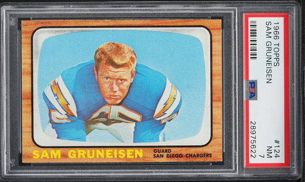 1966 Topps FB Card #124 Sam Gruneisen San Diego Chargers PSA 7 NRMT (MGD2)